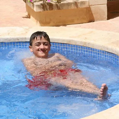 B3 Misrah Ta Cenc Appartamento *